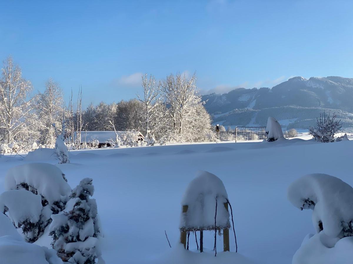 Ferienwohnung Mit Eigenem Garten Und Bergblick Oy-Mittelberg Exterior photo